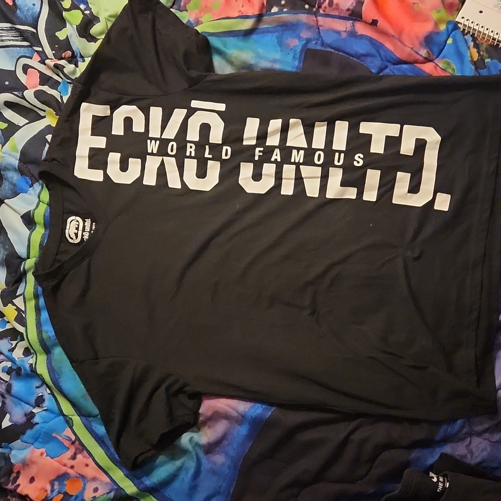 Ecko Unlimited black shirt